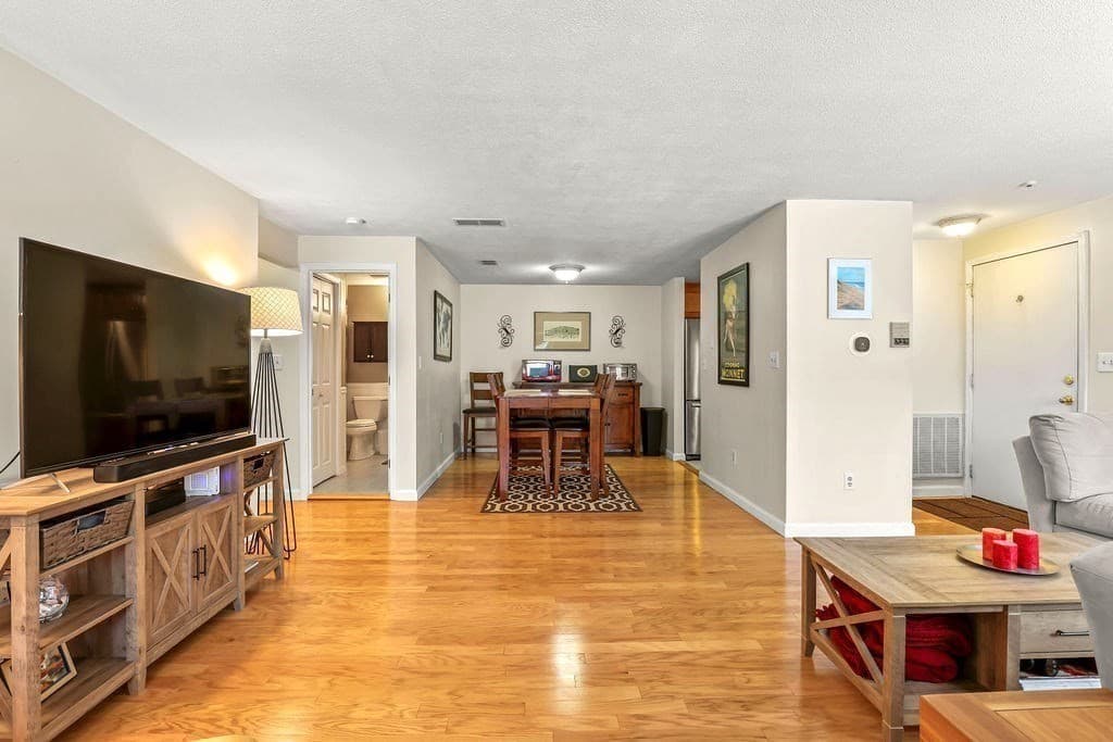 108 Norton Ave # 17, Easton MA 02334 photo 2