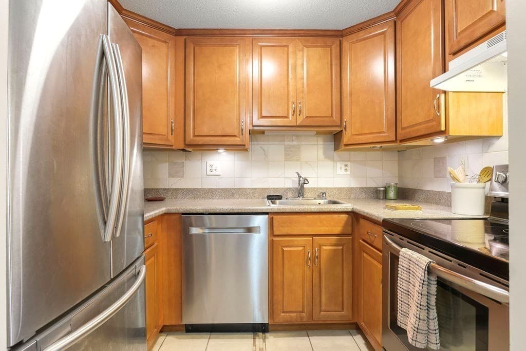 108 Norton Ave # 17, Easton MA 02334 photo 8