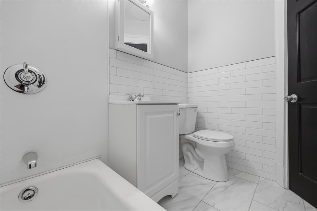 71 Harwood St, Lynn MA 01902 photo 20
