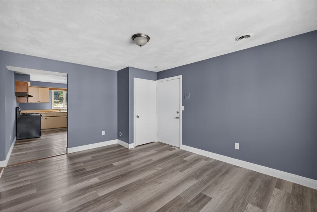 50 Clark St # 12, Fall River MA 02720 photo 9