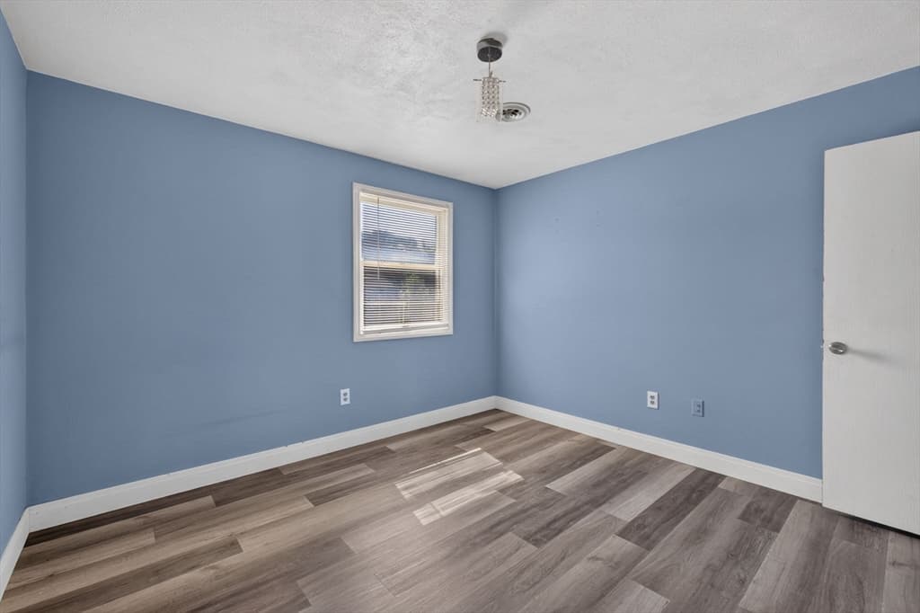 50 Clark St # 12, Fall River MA 02720 photo 21