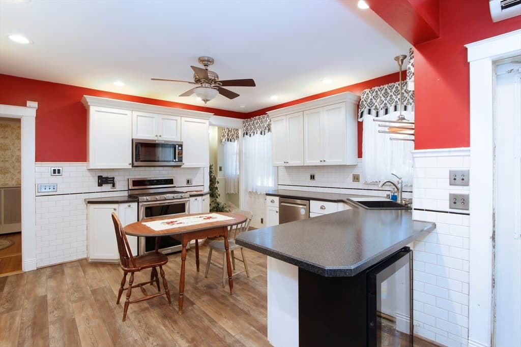 35 Peirce Street, Middleboro MA 02346 photo 16