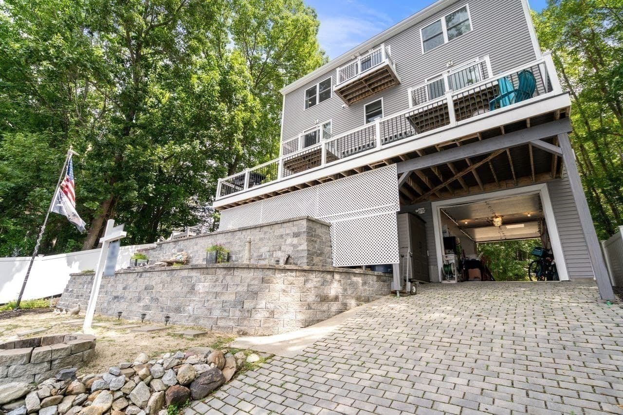 Single Family Residence at 190-A Partridge Hill Rd, Charlton MA 01507, Charlton, photo 2 of 40