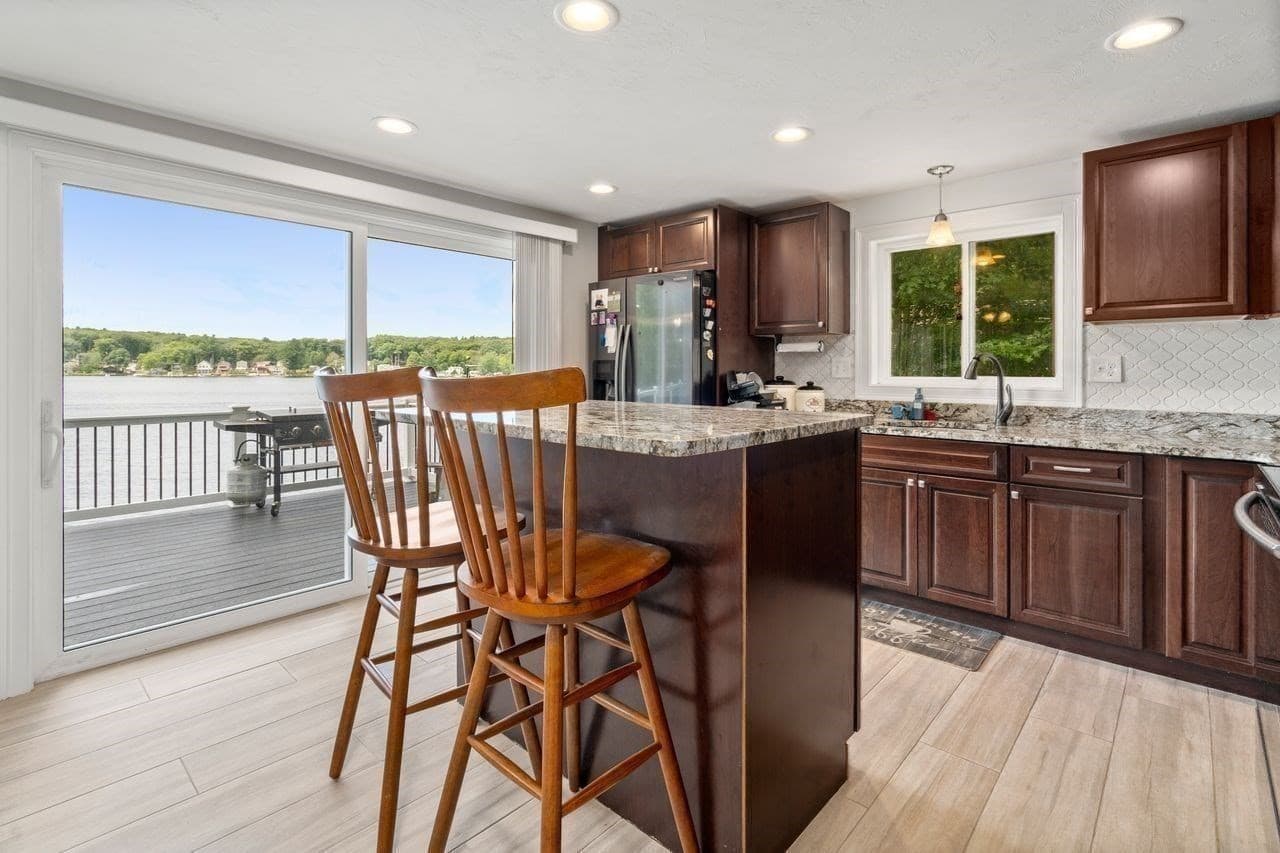 Single Family Residence at 190-A Partridge Hill Rd, Charlton MA 01507, Charlton, photo 9 of 40