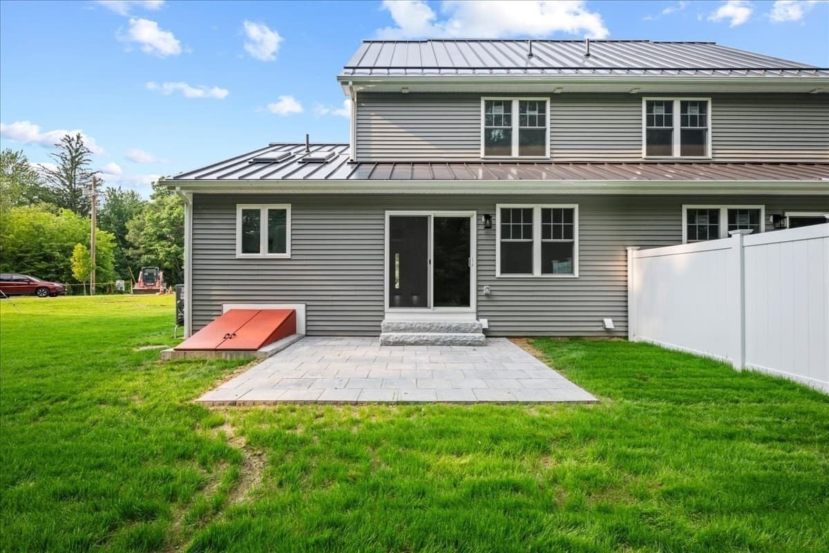 Condominium at 25 Vinal St. # 28, Auburn MA 01501, Auburn, photo 30 of 41