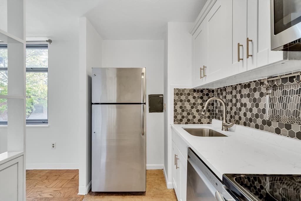 125 Trapelo Road # 12, Belmont MA 02478 photo 13