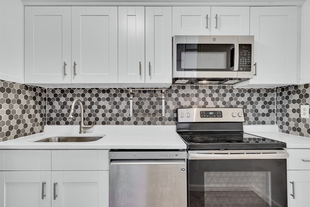 125 Trapelo Road # 12, Belmont MA 02478 photo 12