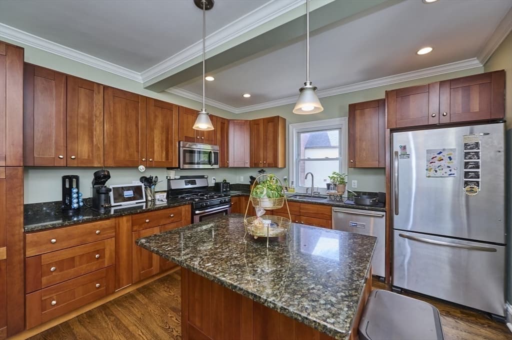349 Linwood Ave # 2, Newton MA 02460 photo 5