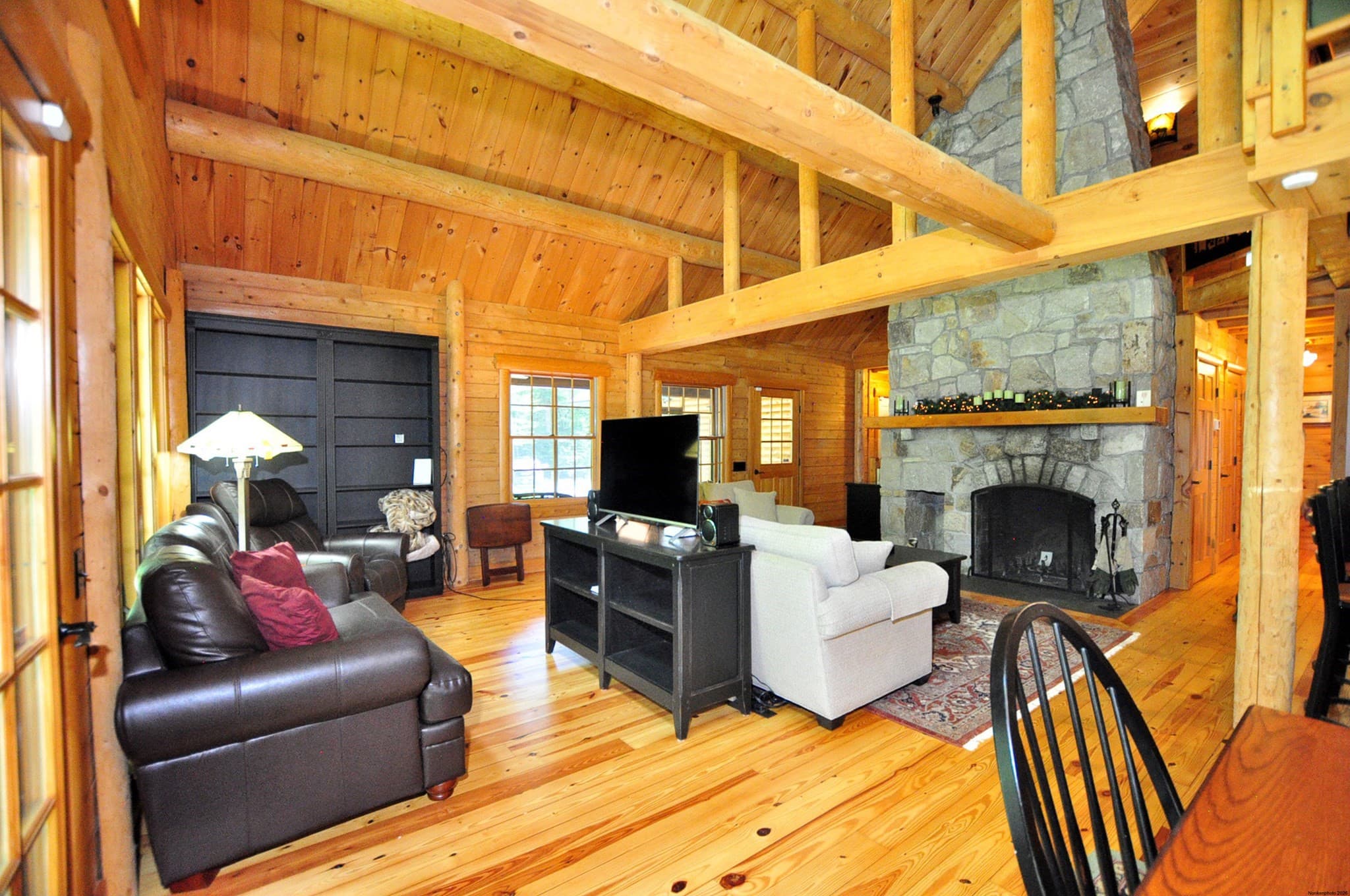 Single Family Residence at 1111 Clubhouse Rd, Tolland MA 01034, photo 12 of 41