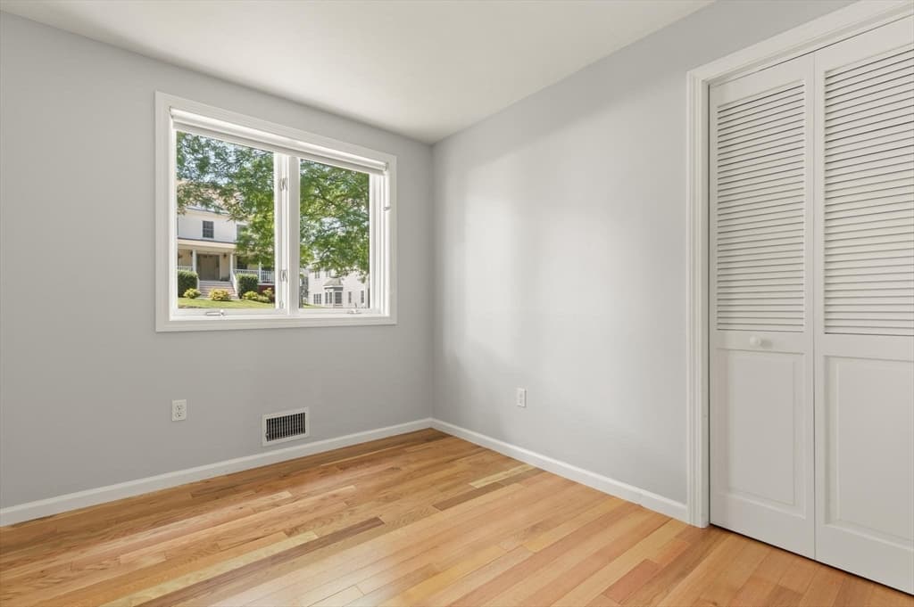 24 Minihans Ln, Quincy MA 02169 photo 15