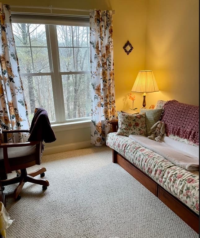 Condominium at 7 Crescent Way # 306, Sturbridge MA 01518, Sturbridge, photo 13 of 42