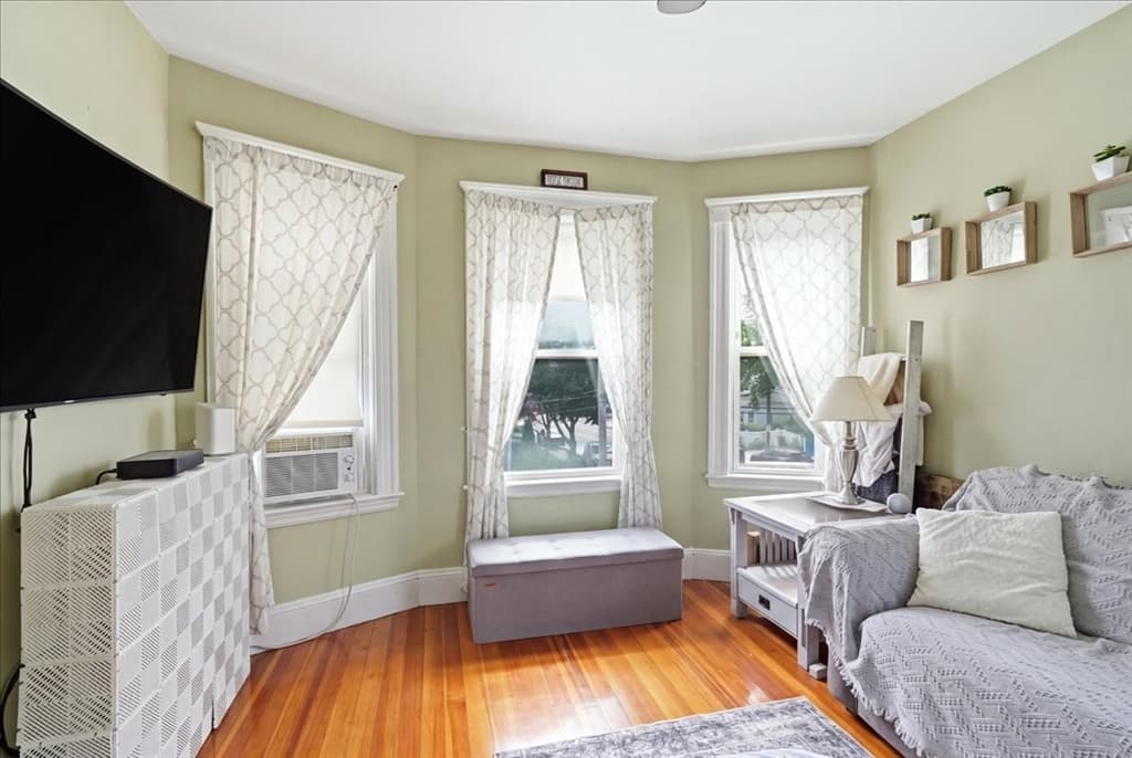 152 Davis St, Quincy MA 02170 photo 26
