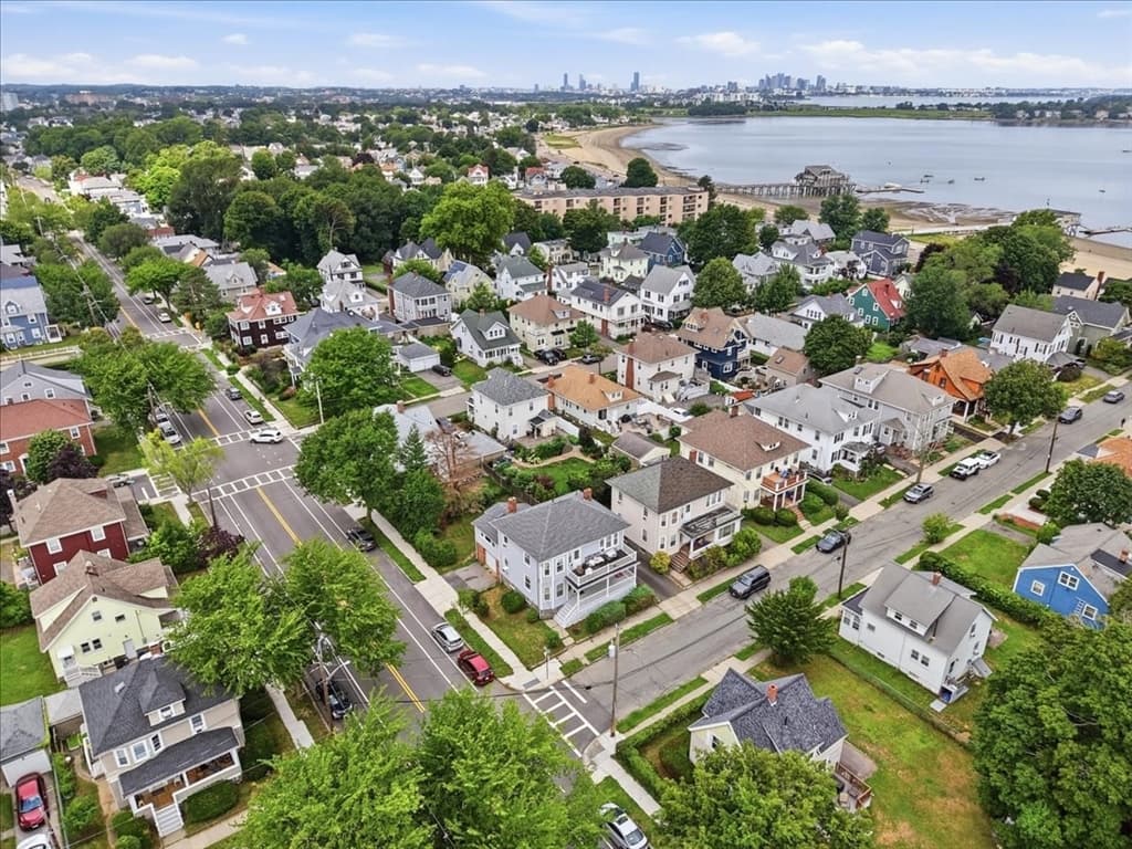 152 Davis St, Quincy MA 02170 photo 35