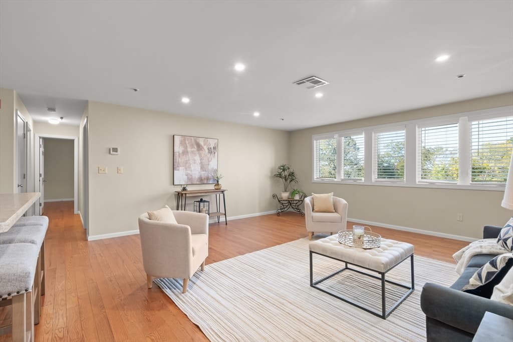 38 Dunham Road # 204, Beverly MA 01915