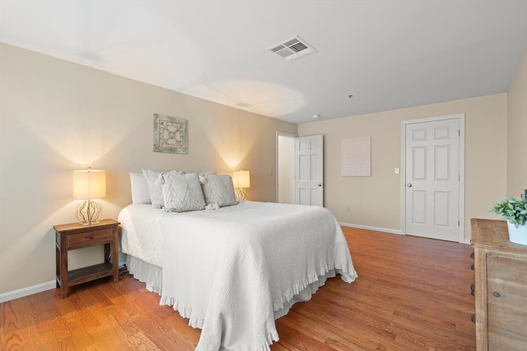 38 Dunham Road # 204, Beverly MA 01915 photo 11