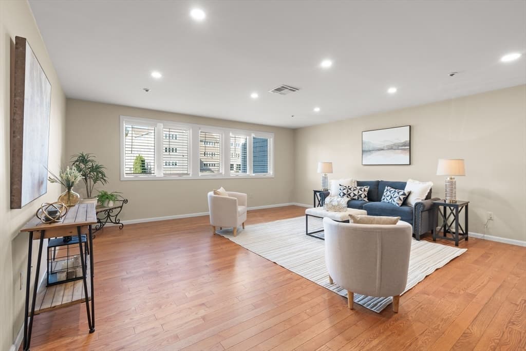 38 Dunham Road # 204, Beverly MA 01915 photo 8