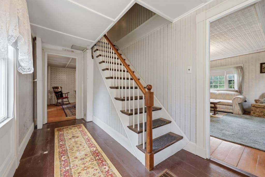 5 Meadowbrook Road, Amesbury MA 01913 photo 10