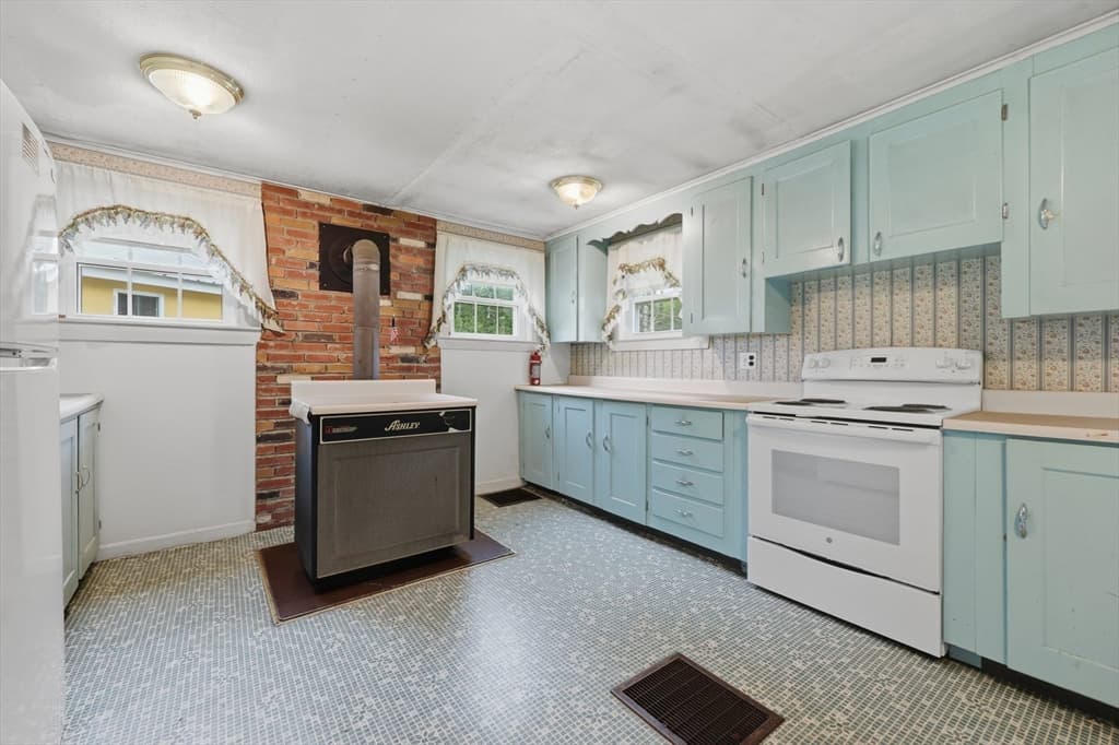 5 Meadowbrook Road, Amesbury MA 01913 photo 21