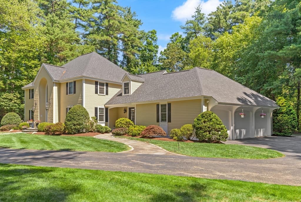 115 Fox Run Rd, Sudbury MA 01776 photo 2