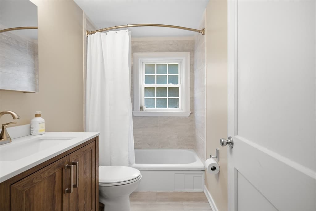 127 Isabelle, Abington MA 02351 photo 16