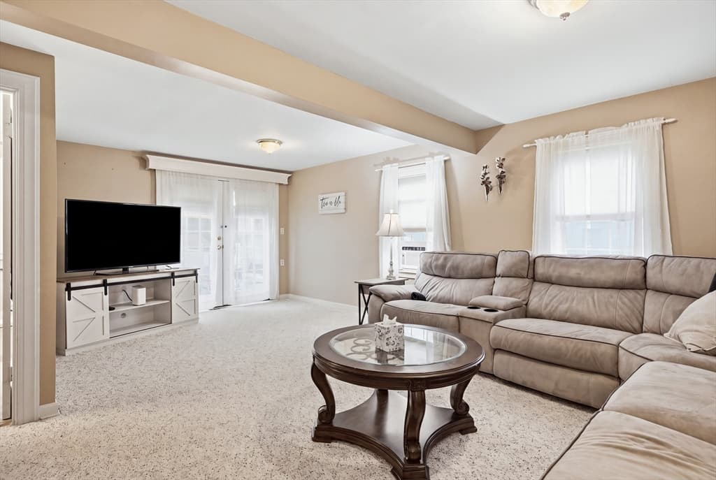127 Isabelle, Abington MA 02351 photo 12