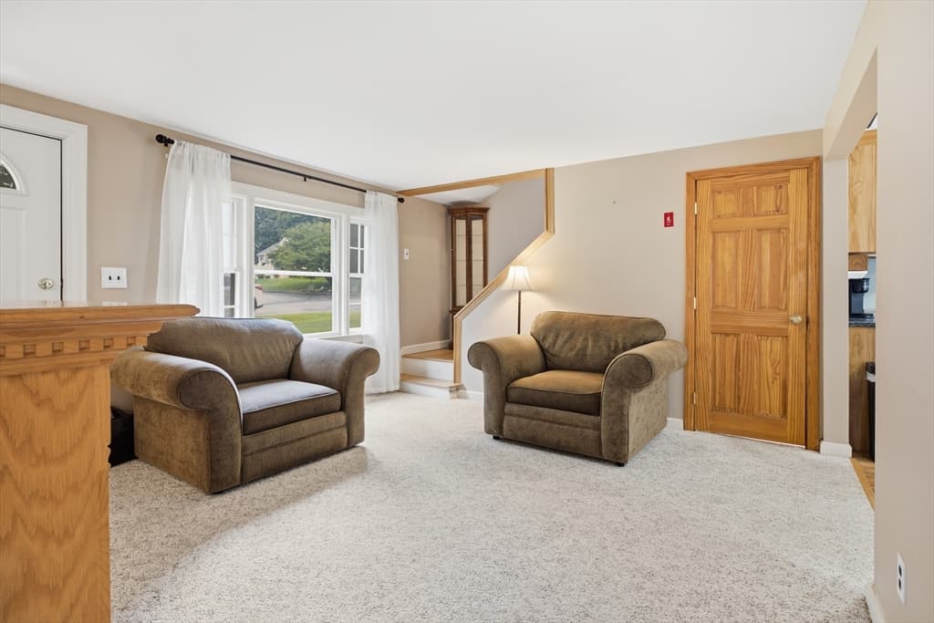127 Isabelle, Abington MA 02351 photo 14