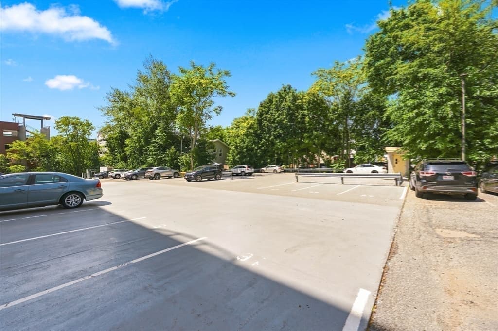 Condominium at 165 Cottage # 701, Chelsea MA 01250, Chelsea, photo 29 of 37