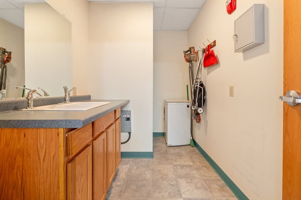 939 Salem St # 5, Groveland MA 01834 photo 18
