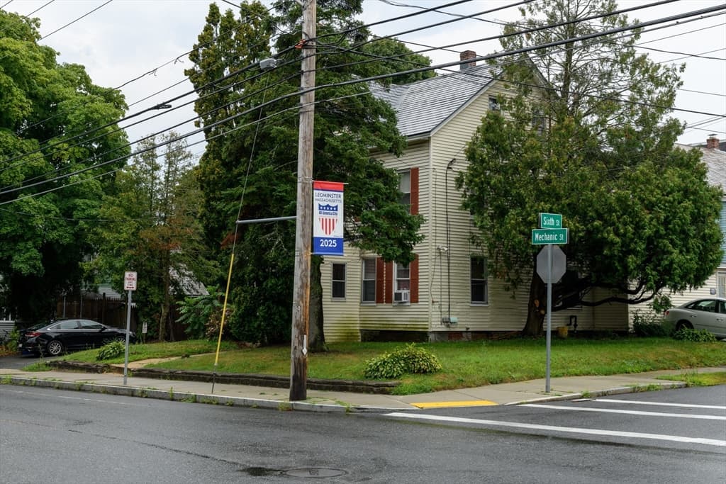 247 Mechanic Street, Leominster MA 01453 photo 33