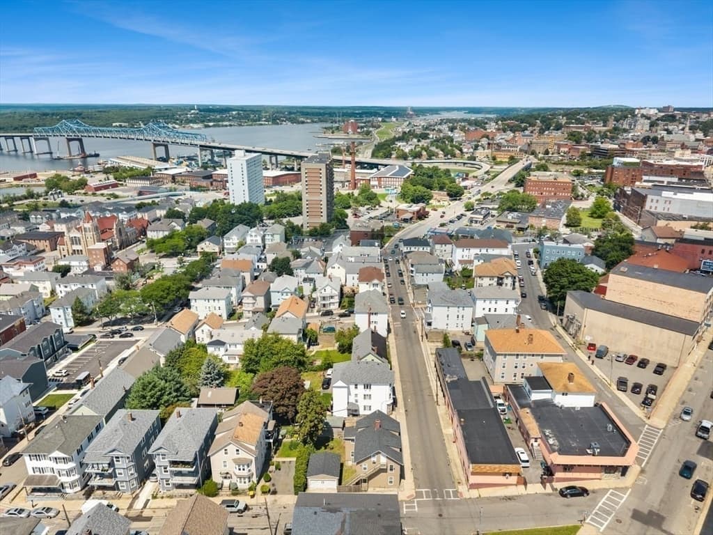 315 Washington St, Fall River MA 02721 photo 13