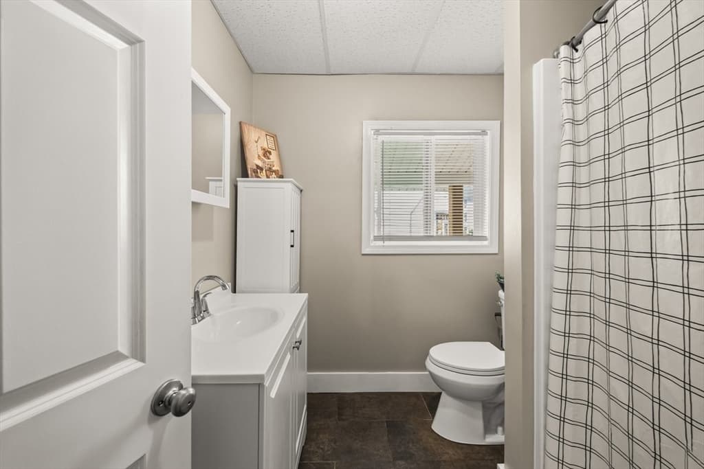 315 Washington St, Fall River MA 02721 photo 19