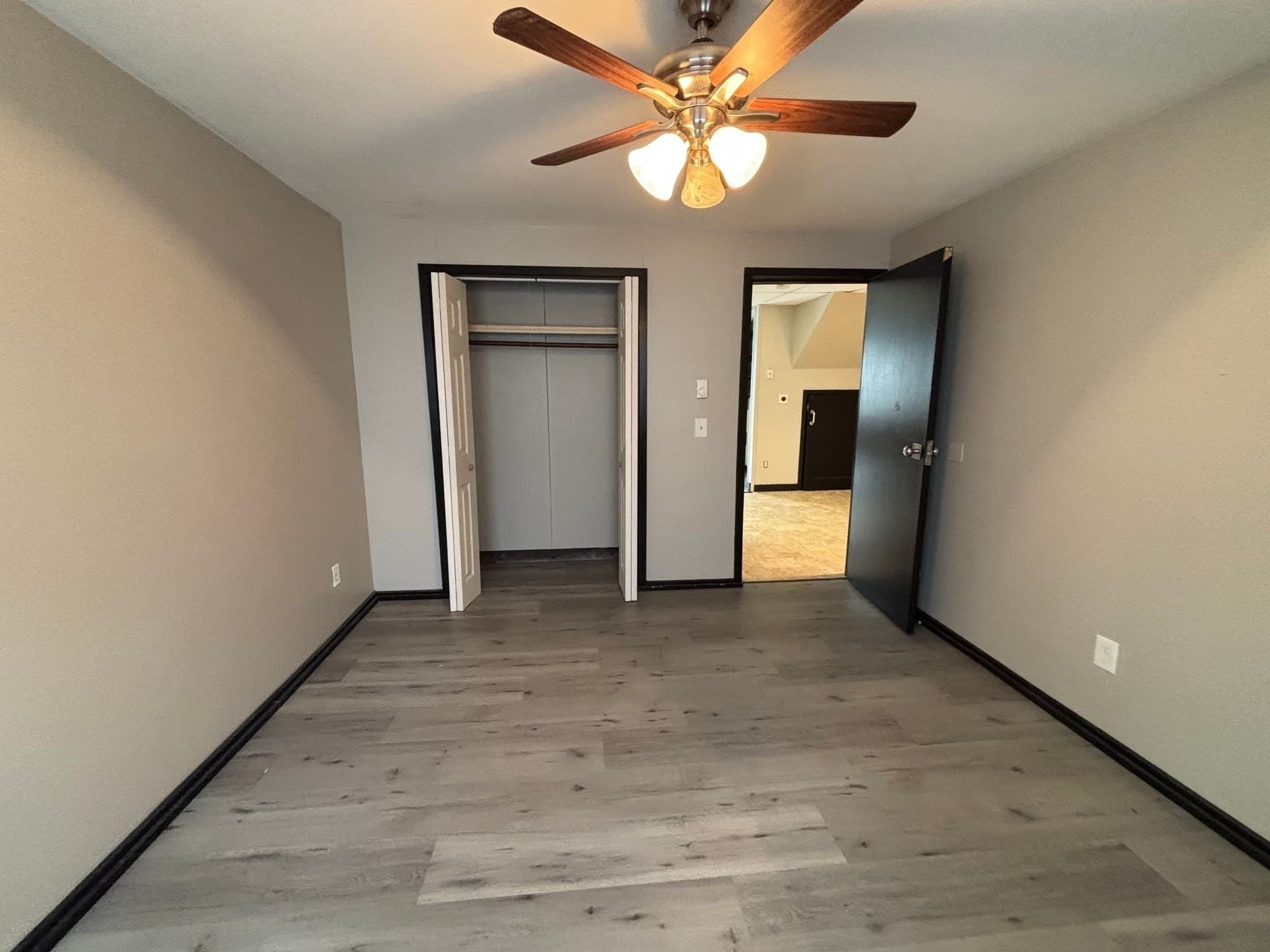 5-9 Family at 1 Cheney St, Orange MA 01364, photo 6 of 38