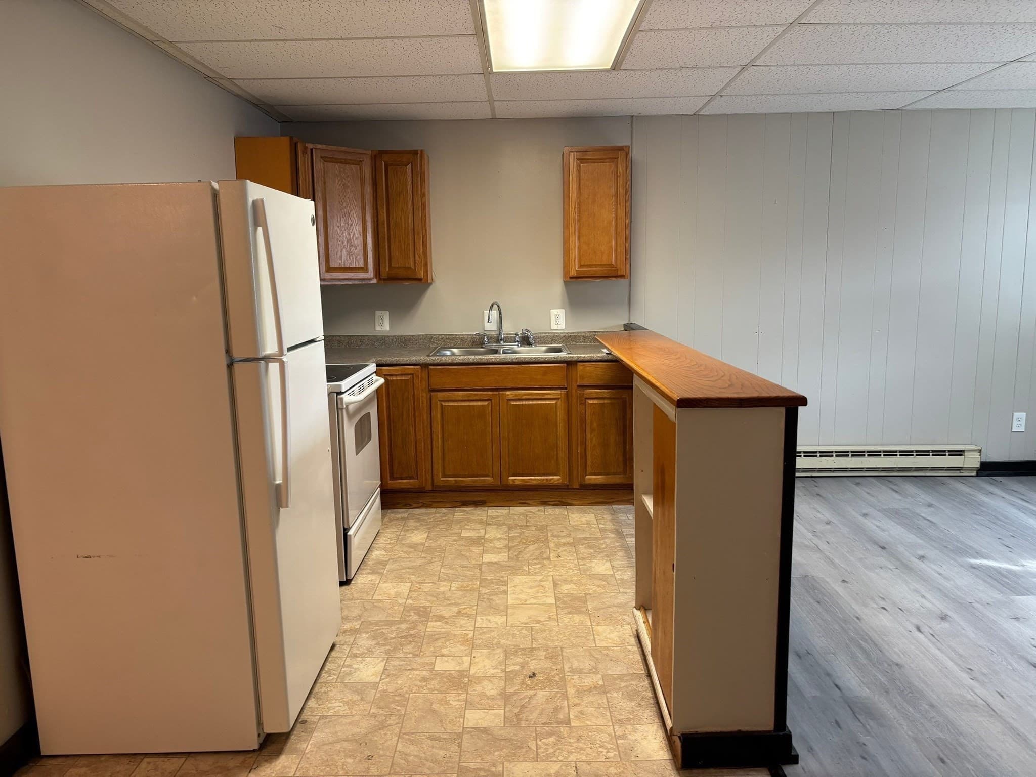 5-9 Family at 1 Cheney St, Orange MA 01364, photo 9 of 38