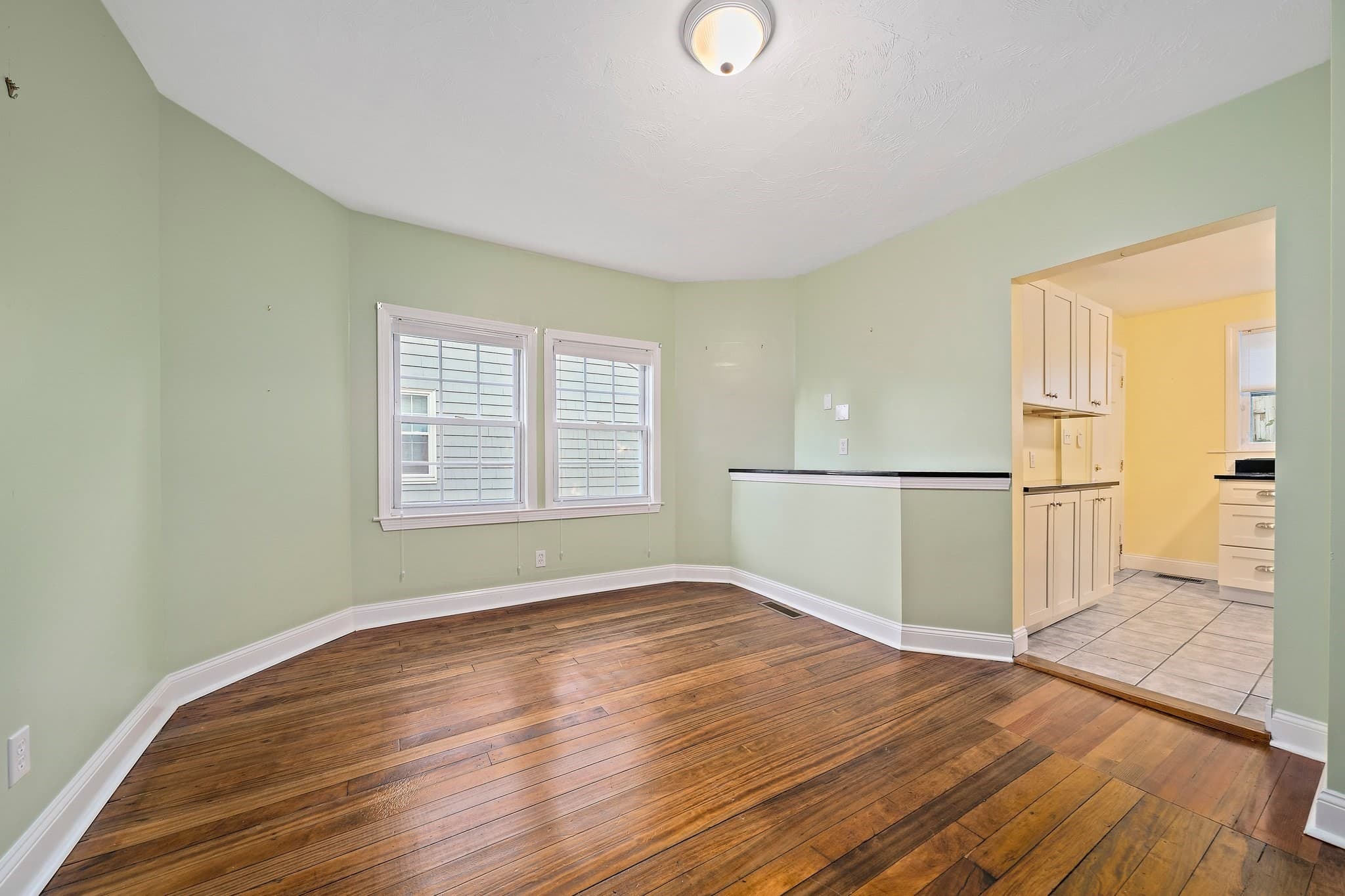 3 Family - 3 Units Up/Down at 3 Revere Ct, Canton MA 02021, Canton, photo 27 of 39