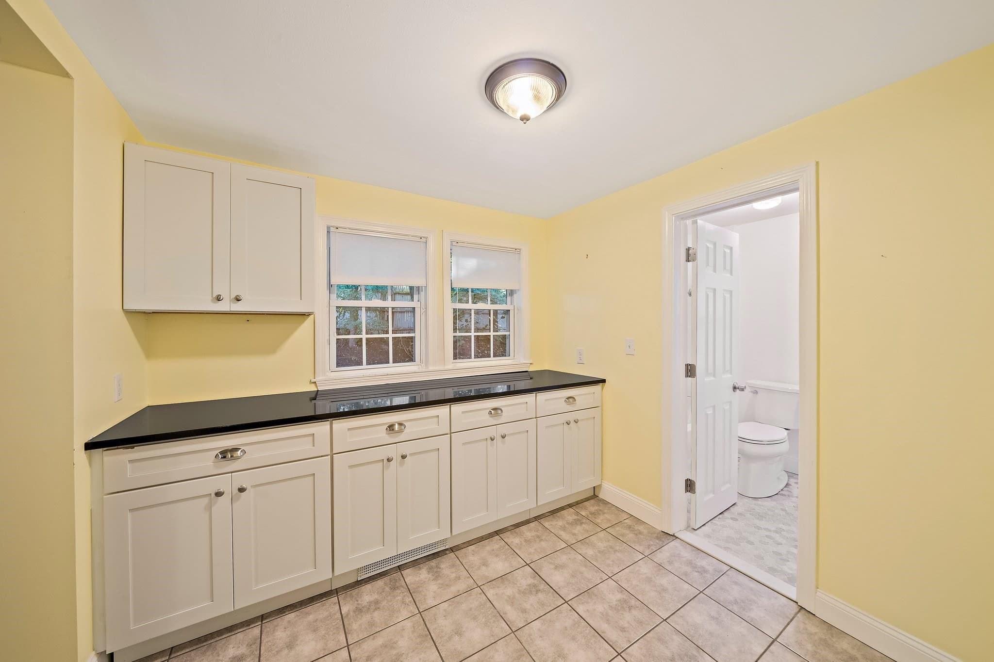 3 Family - 3 Units Up/Down at 3 Revere Ct, Canton MA 02021, Canton, photo 20 of 39