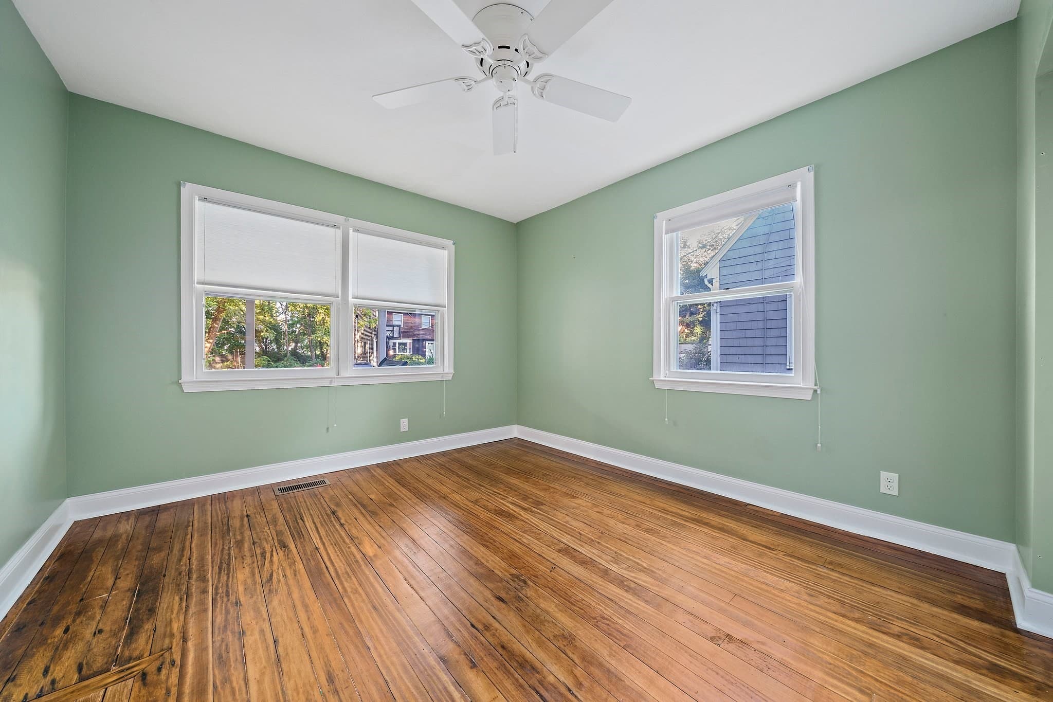 3 Family - 3 Units Up/Down at 3 Revere Ct, Canton MA 02021, Canton, photo 29 of 39