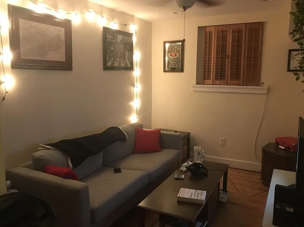 118 Sutherland Rd # A, Boston MA 02135 photo 3