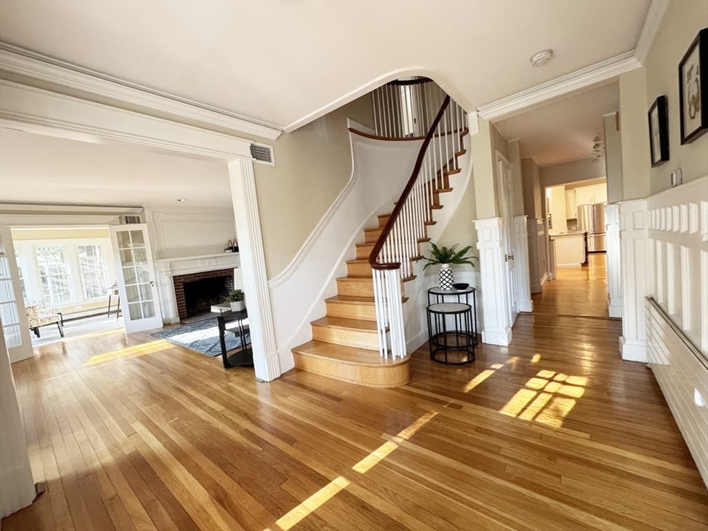 27 Gammons Rd, Newton MA 02468 photo 2
