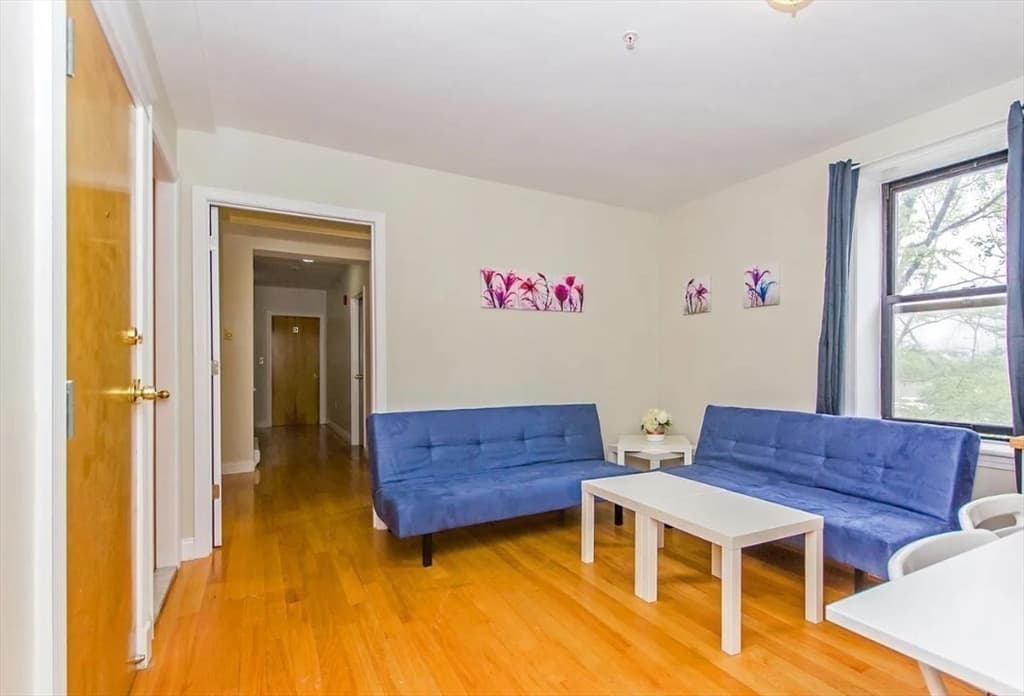 106 Tyler St, Boston MA 02111 photo 7