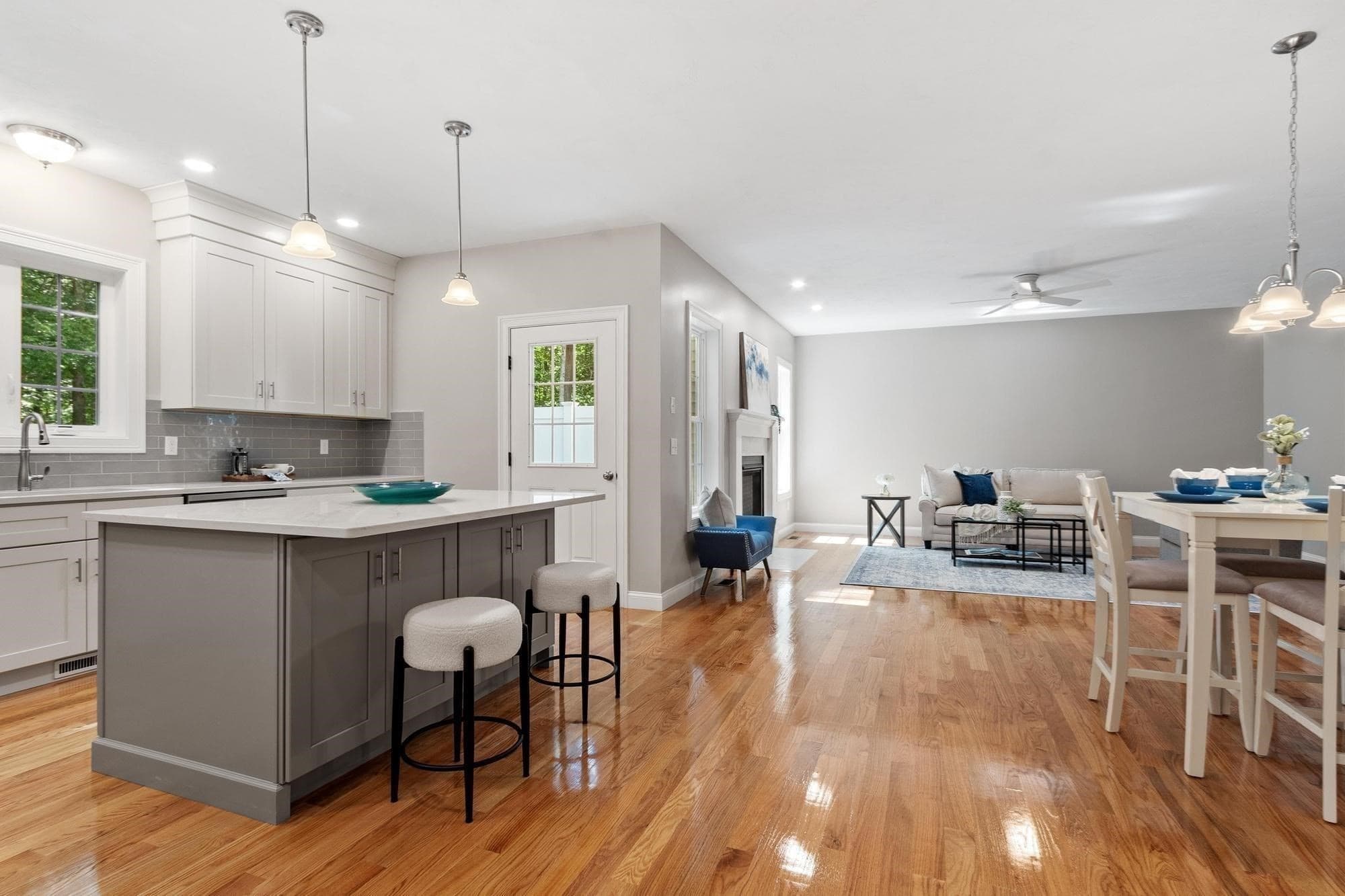 Single Family Residence at 6 Jewett Rd, Sterling MA 01564, Sterling, photo 9 of 35
