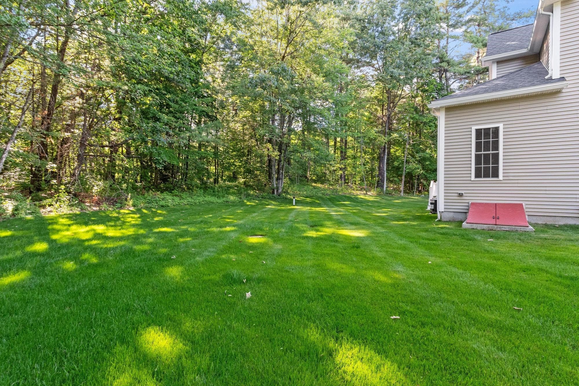 Single Family Residence at 6 Jewett Rd, Sterling MA 01564, Sterling, photo 33 of 35
