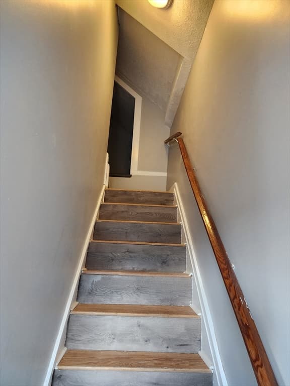 26 Chapel, Lowell MA 01852