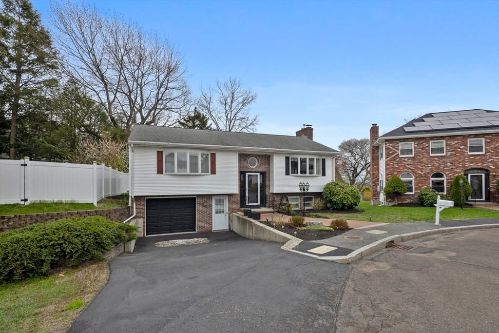 30 Mammola Way, Medford MA 02155 photo 2