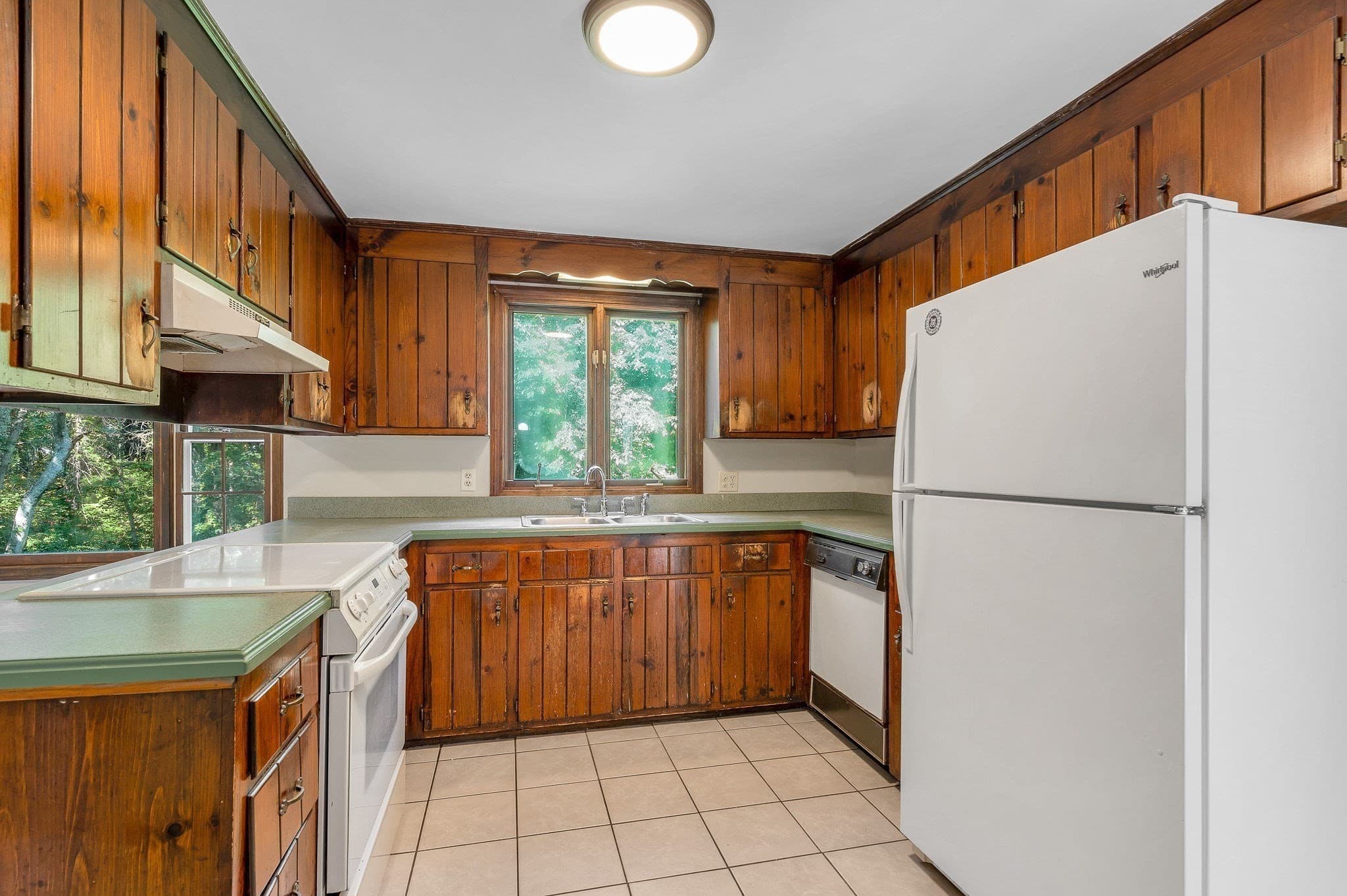 Single Family Residence at 19 Appaloosa Drive, Methuen MA 01844, Methuen, photo 12 of 36