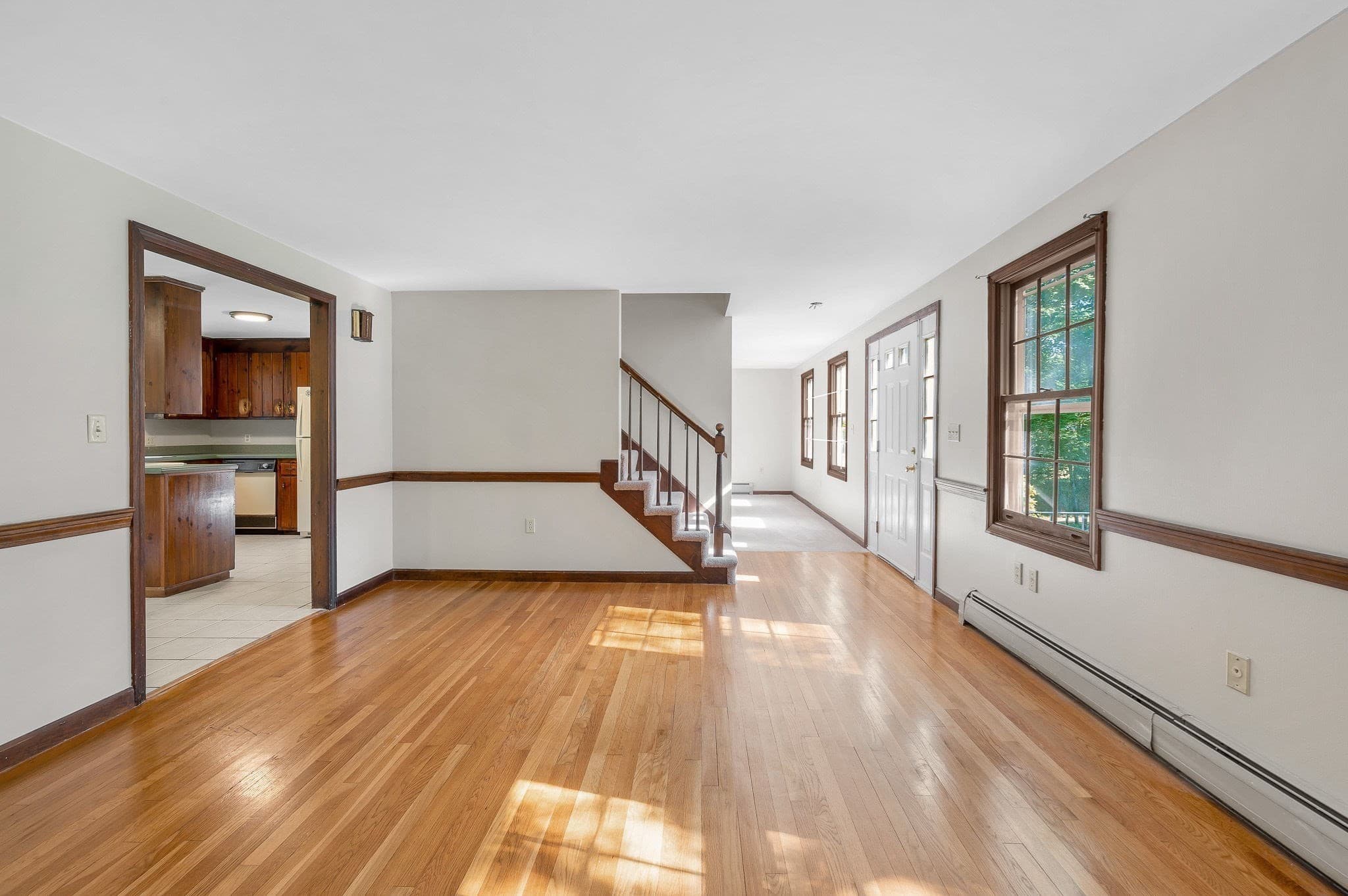 Single Family Residence at 19 Appaloosa Drive, Methuen MA 01844, Methuen, photo 7 of 36
