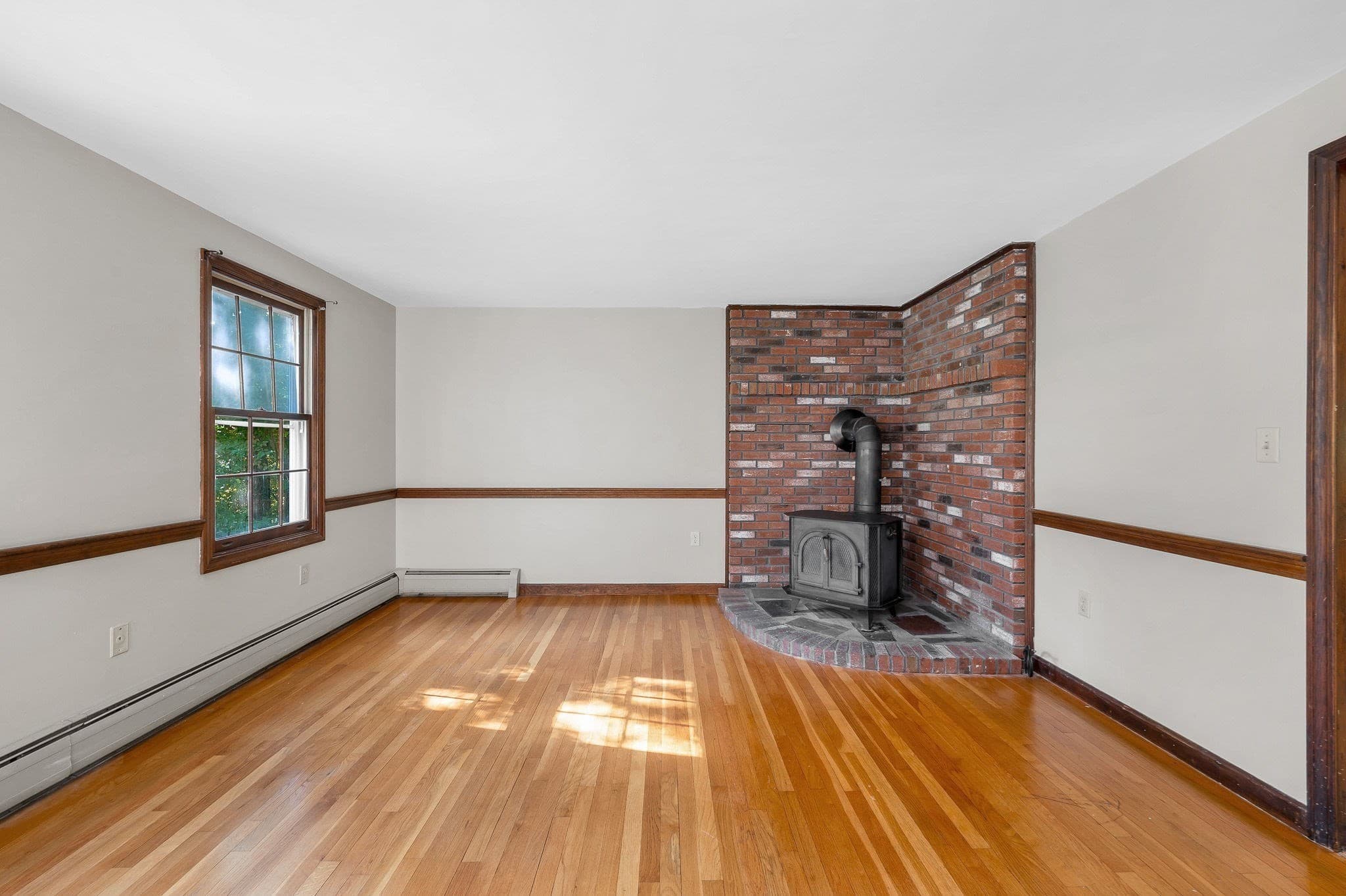 Single Family Residence at 19 Appaloosa Drive, Methuen MA 01844, Methuen, photo 5 of 36