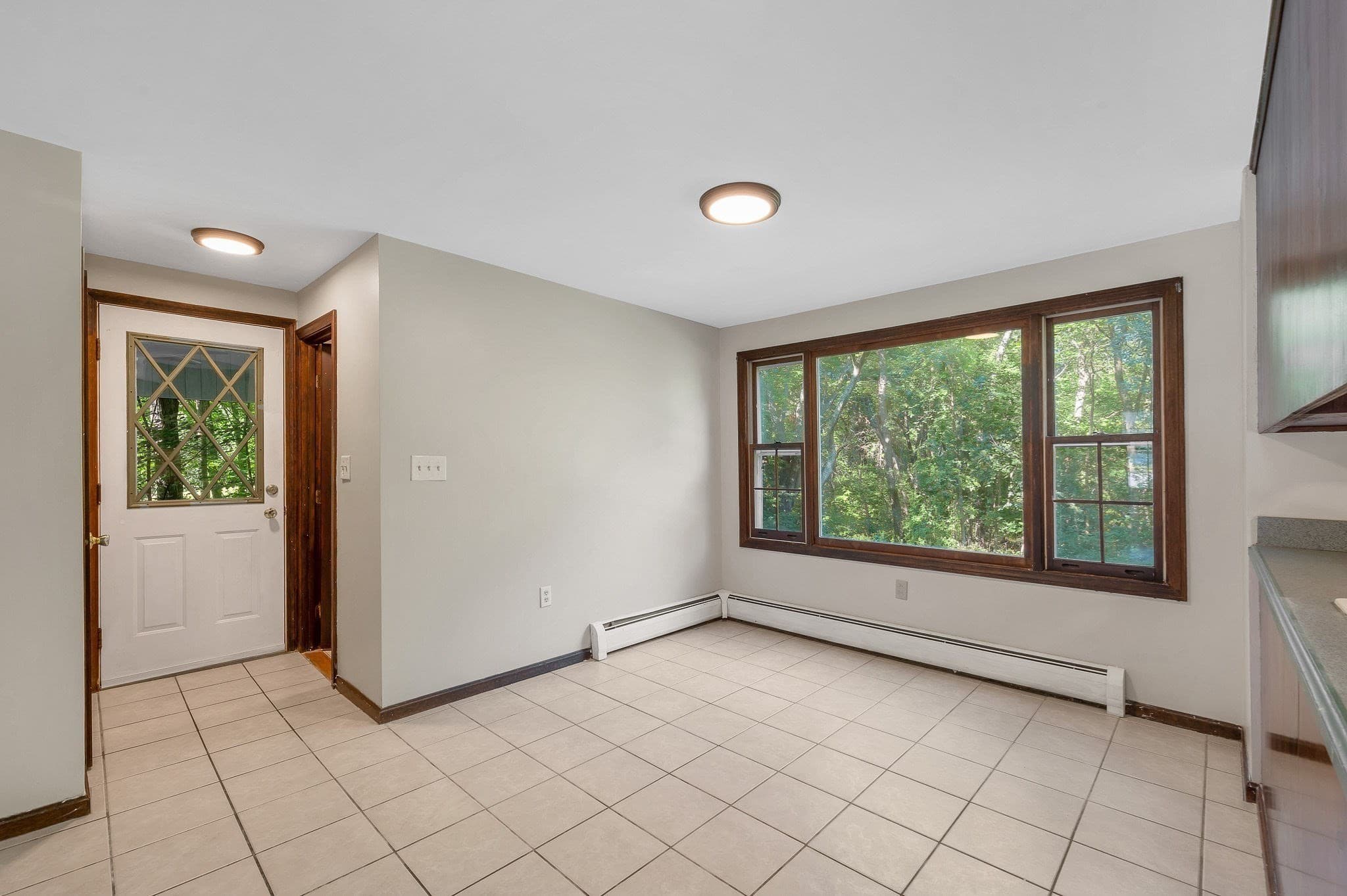 Single Family Residence at 19 Appaloosa Drive, Methuen MA 01844, Methuen, photo 19 of 36