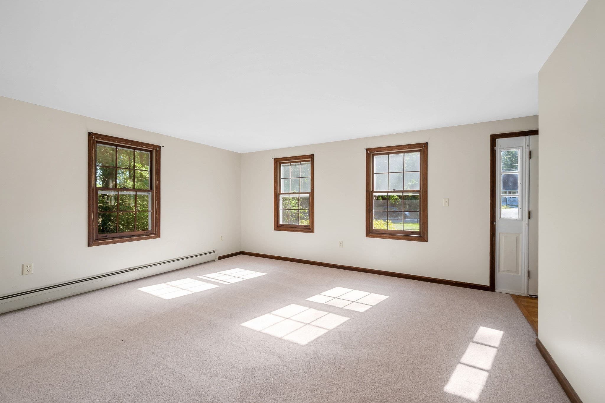 Single Family Residence at 19 Appaloosa Drive, Methuen MA 01844, Methuen, photo 8 of 36
