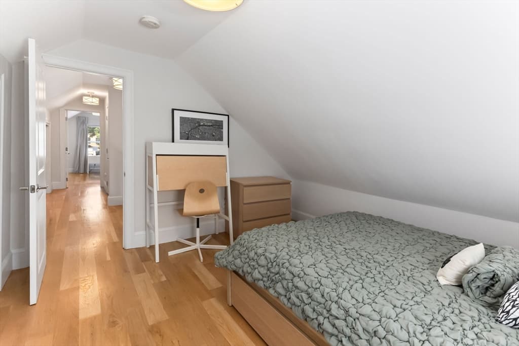 327-329 Hurley St # 2, Cambridge MA 02141 photo 28
