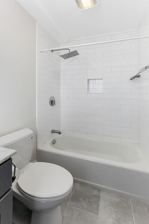 327-329 Hurley St # 2, Cambridge MA 02141 photo 25